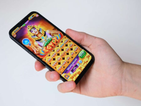 Sticky Wilds, Gewinnlinien & Co: Was verbirgt sich hinter diesen Glücksspiel-Begriffen?
