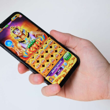 Sticky Wilds, Gewinnlinien & Co: Was verbirgt sich hinter diesen Glücksspiel-Begriffen?